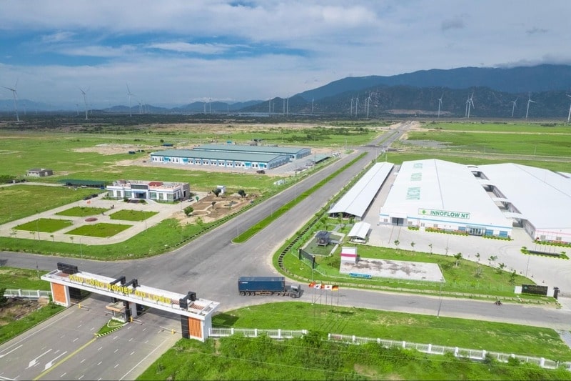 Ứng dụng thực tế trong so sánh công nghệ AAO và AO vào các khu công nghiệp