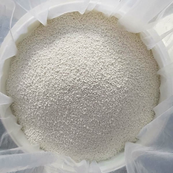 Dùng bột clo để xử lý nước nhiễm mangan