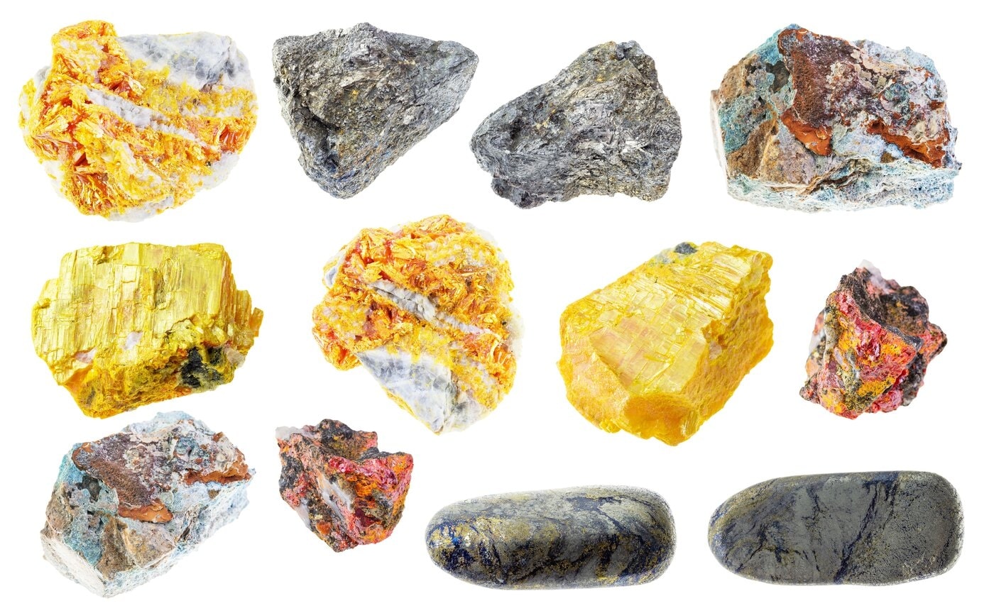 Khoáng vật chứa asen tự nhiên với nhiều dạng màu sắc khác nhau