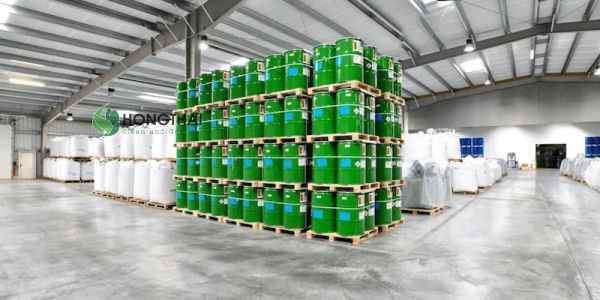 Dung môi hữu cơ trong sản xuất công nghiệp và ứng dụng thực tiễn